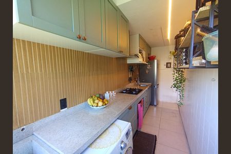 Cozinha de apartamento para alugar com 2 quartos, 60m² em Itanhangá, Rio de Janeiro