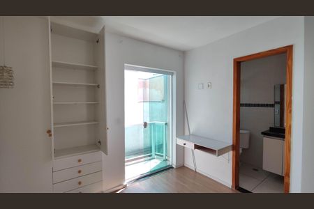 Casa para alugar com 50m², 2 quartos e 2 vagas Casa para alugar com 50m², 2 quartos e 2 vagasSuíte 1