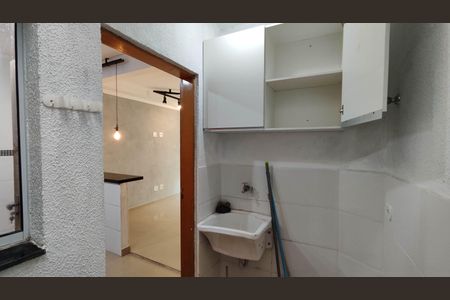 Casa para alugar com 50m², 2 quartos e 2 vagas Casa para alugar com 50m², 2 quartos e 2 vagasÁrea de Serviço