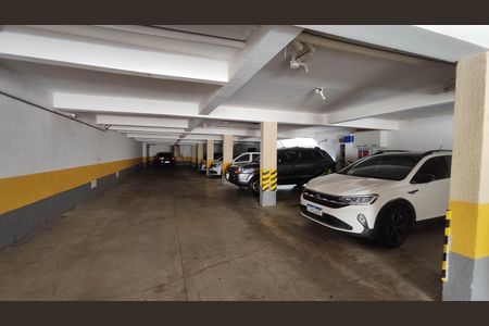 Garagem de casa para alugar com 2 quartos, 50m² em Itaquera, São Paulo