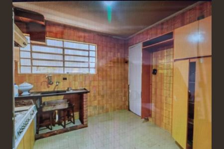 Casa à venda com 3 quartos, 138m² em Chácara Monte Alegre, São Paulo