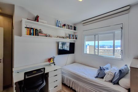 Apartamento à venda com 178m², 4 quartos e 3 vagas Apartamento à venda com 178m², 4 quartos e 3 vagasQuarto 2 - Suíte