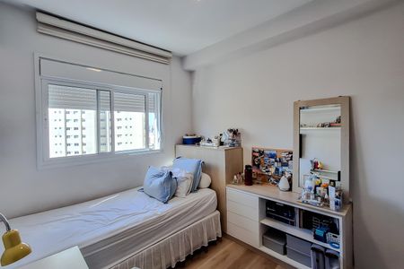 Apartamento à venda com 178m², 4 quartos e 3 vagas Apartamento à venda com 178m², 4 quartos e 3 vagasQuarto 2 - Suíte