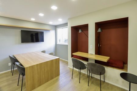 Apartamento para alugar com 2 quartos, 47m² em Santo Amaro, São Paulo