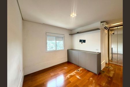 Foto 18 de apartamento à venda com 3 quartos, 158m² em Centro Empresarial Tamboré, Santana de Parnaíba