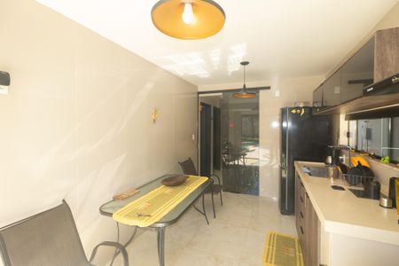 Casa à venda com 188m², 2 quartos e 3 vagasCozinha