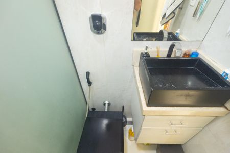 Banheiro 1 de casa à venda com 2 quartos, 188m² em Campo Grande, Rio de Janeiro