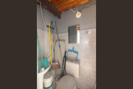 Casa à venda com 188m², 2 quartos e 3 vagasBanheiro 2