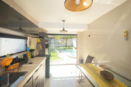 Casa à venda com 188m², 2 quartos e 3 vagasCozinha