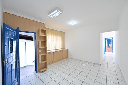 Casa para alugar com 120m², 2 quartos e 1 vaga Casa para alugar com 120m², 2 quartos e 1 vagaSala