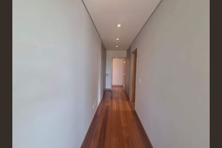 Casa à venda com 397m², 4 quartos e 4 vagas