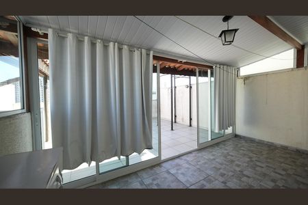 Apartamento para alugar com 100m², 2 quartos e 1 vagaCobertura
