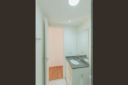 Apartamento à venda com 62m², 3 quartos e 1 vaga Apartamento à venda com 62m², 3 quartos e 1 vagaBanheiro