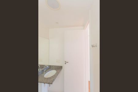 Apartamento à venda com 62m², 3 quartos e 1 vaga Apartamento à venda com 62m², 3 quartos e 1 vagaBanheiro da Suíte