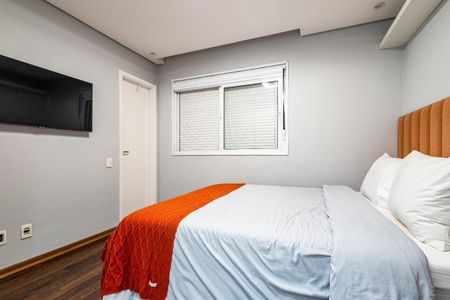 Apartamento à venda com 3 quartos, 133m² em Vila Romana, São Paulo