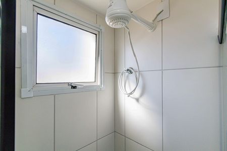 Banheiro de apartamento para alugar com 2 quartos, 47m² em Santa Cecilia, São Paulo