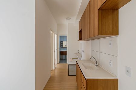 Cozinha de apartamento para alugar com 2 quartos, 47m² em Santa Cecilia, São Paulo