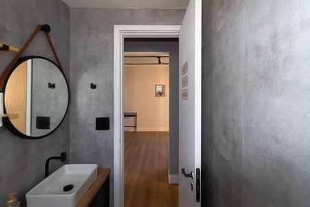 Apartamento para alugar com 54m², 2 quartos e 1 vaga Apartamento para alugar com 54m², 2 quartos e 1 vagaBanheiro