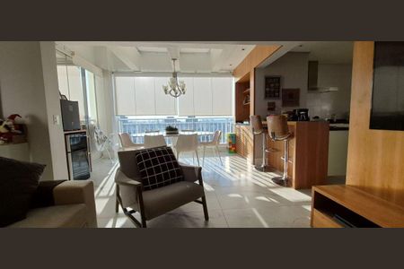 Apartamento à venda com 3 quartos, 165m² em Vila Romana, São Paulo