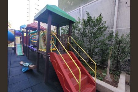 Apartamento à venda com 3 quartos, 165m² em Vila Romana, São Paulo