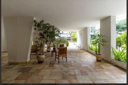 Apartamento à venda com 165m², 3 quartos e 2 vagas