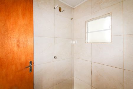 Banheiro de kitnet/studio para alugar com 1 quarto, 25m² em Harmonia, Canoas