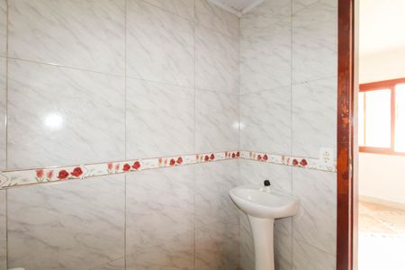 Banheiro de kitnet/studio para alugar com 1 quarto, 25m² em Harmonia, Canoas