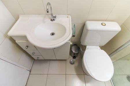 Apartamento para alugar com 56m², 2 quartos e 1 vaga Apartamento para alugar com 56m², 2 quartos e 1 vagaBanheiro