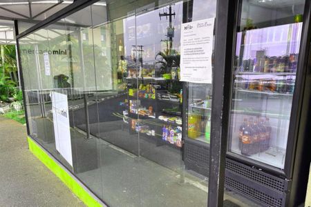 Apartamento para alugar com 56m², 2 quartos e 1 vagaMini mercado 