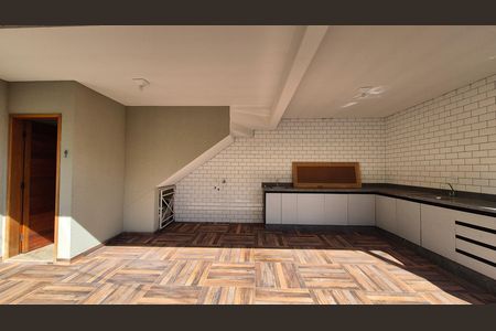 Garagem de casa para alugar com 2 quartos, 86m² em Jardim Santo Antônio, Santo André