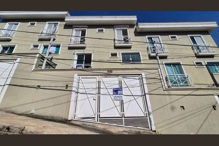 Fachada de casa para alugar com 2 quartos, 86m² em Jardim Santo Antônio, Santo André