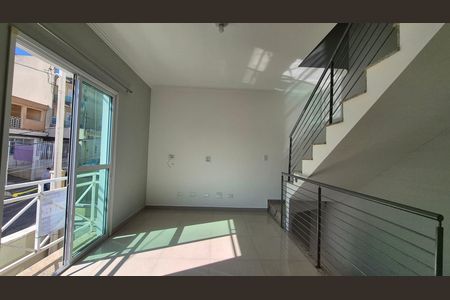 Casa para alugar com 86m², 2 quartos e 1 vaga Casa para alugar com 86m², 2 quartos e 1 vagaSala