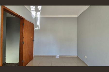 Casa para alugar com 86m², 2 quartos e 1 vaga Casa para alugar com 86m², 2 quartos e 1 vagaQuarto