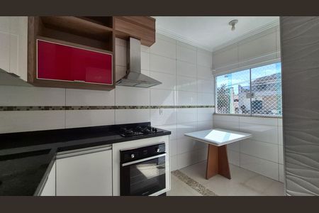 Cozinha de casa para alugar com 2 quartos, 86m² em Jardim Santo Antônio, Santo André
