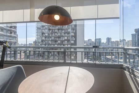 Studio para alugar com 30m², 1 quarto e sem vaga Studio para alugar com 30m², 1 quarto e sem vagaVaranda da Sala