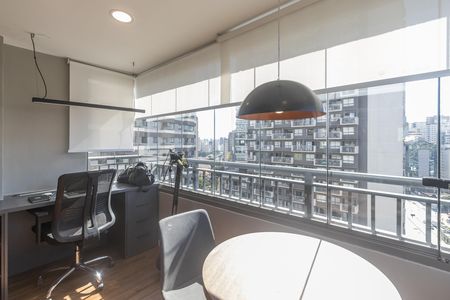 Studio para alugar com 30m², 1 quarto e sem vaga Studio para alugar com 30m², 1 quarto e sem vagaSala