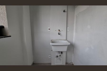 Apartamento à venda com 49m², 2 quartos e 1 vaga Apartamento à venda com 49m², 2 quartos e 1 vagaÁrea de Serviço