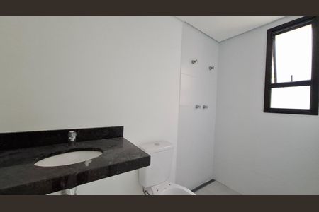 Apartamento à venda com 49m², 2 quartos e 1 vaga Apartamento à venda com 49m², 2 quartos e 1 vagaBanheiro Quarto 1 suíte