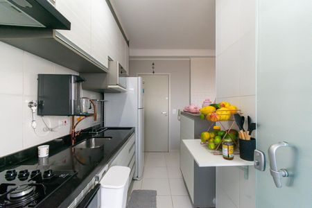 Cozinha de apartamento à venda com 2 quartos, 56m² em Jardim Colorado, São Paulo