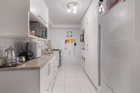 Apartamento à venda com 4 quartos, 134m² em Jardim Olympia, São Paulo
