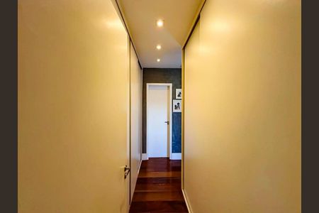 Apartamento à venda com 158m², 3 quartos e 3 vagas