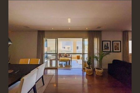 Apartamento à venda com 158m², 3 quartos e 3 vagas