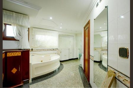 Casa de condomínio à venda com 450m², 4 quartos e 4 vagas