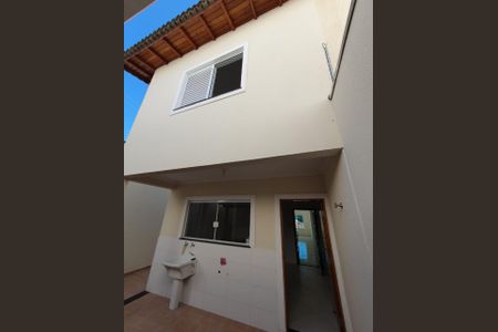Casa à venda com 3 quartos, 200m² em Jardim Virginia Bianca, São Paulo