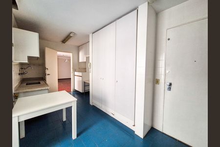 Cozinha de apartamento à venda com 3 quartos, 99m² em Moema, São Paulo