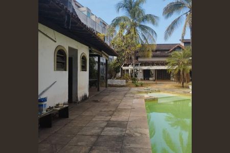 Casa à venda com 5 quartos, 970m² em Recreio dos Bandeirantes, Rio de Janeiro
