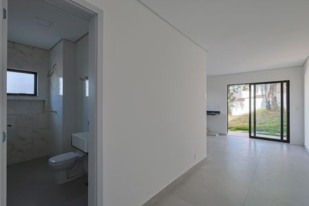 Casa à venda com 3 quartos, 143m² em Conjunto Habitacional Vila Maria, Lagoa Santa