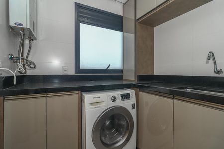 Apartamento à venda com 103m², 3 quartos e 2 vagas Apartamento à venda com 103m², 3 quartos e 2 vagasÁrea de Serviço