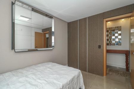 Apartamento à venda com 103m², 3 quartos e 2 vagas Apartamento à venda com 103m², 3 quartos e 2 vagasQuarto 3