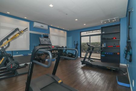 Apartamento à venda com 103m², 3 quartos e 2 vagas Apartamento à venda com 103m², 3 quartos e 2 vagasÁrea comum - Academia